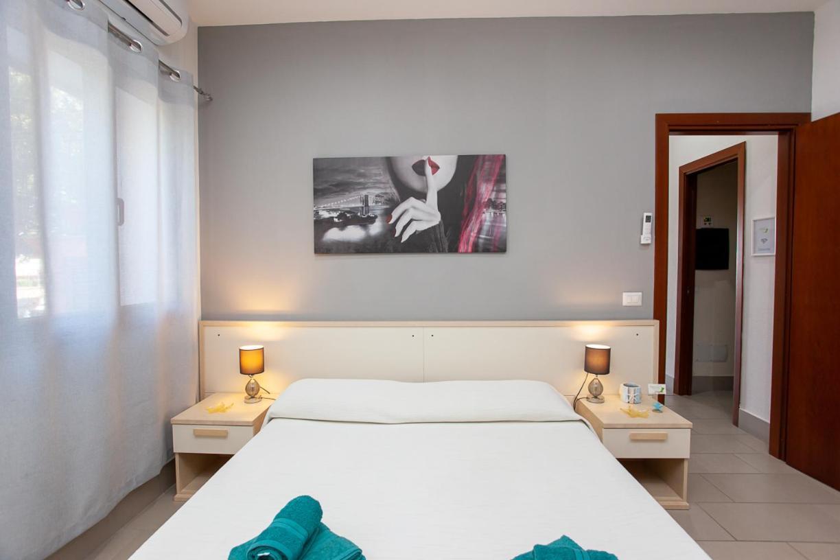Bed and Breakfast Mivida "Le Stanze Di Ada" San Teodoro  Exteriér fotografie