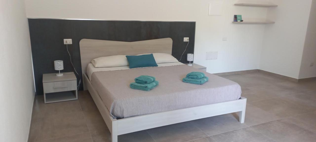 Bed and Breakfast Mivida "Le Stanze Di Ada" San Teodoro  Pokoj fotografie